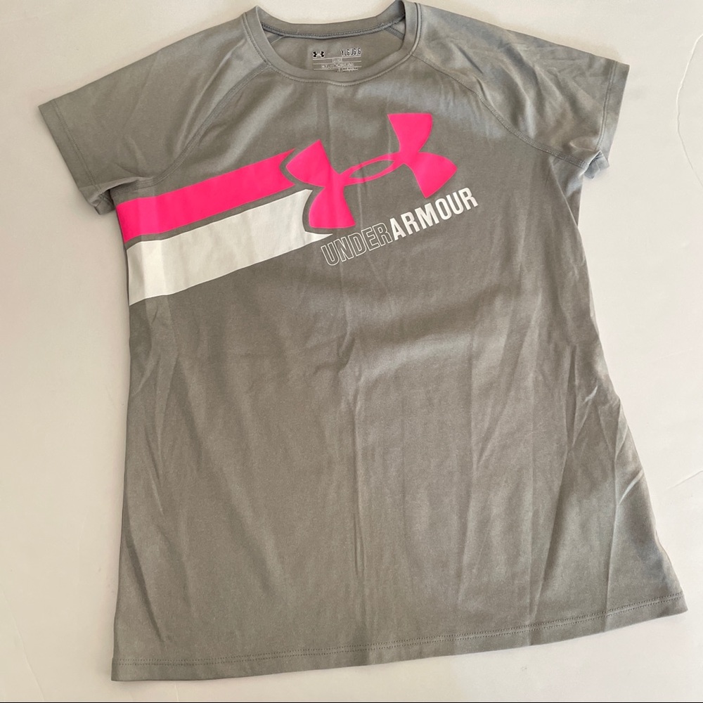Under Armour tee